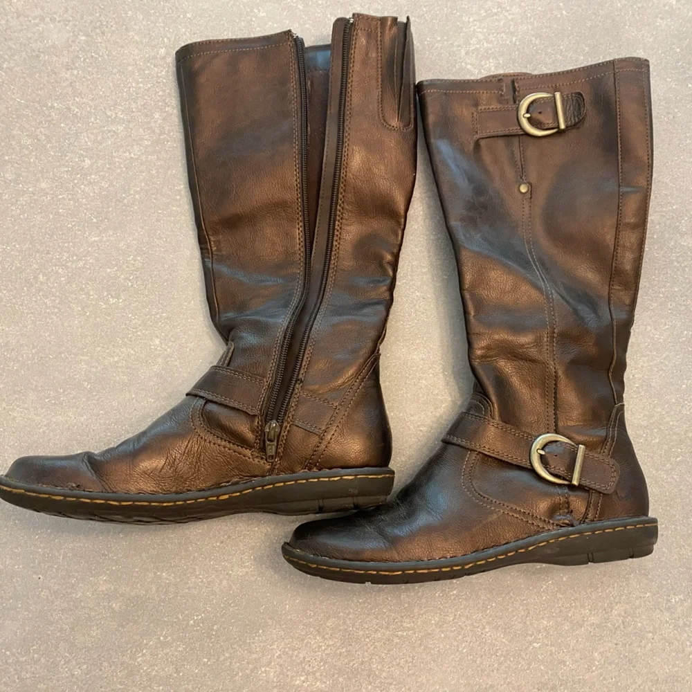 boc Brown (ish) Leather Knee-High Boots - Picture 2 of 9